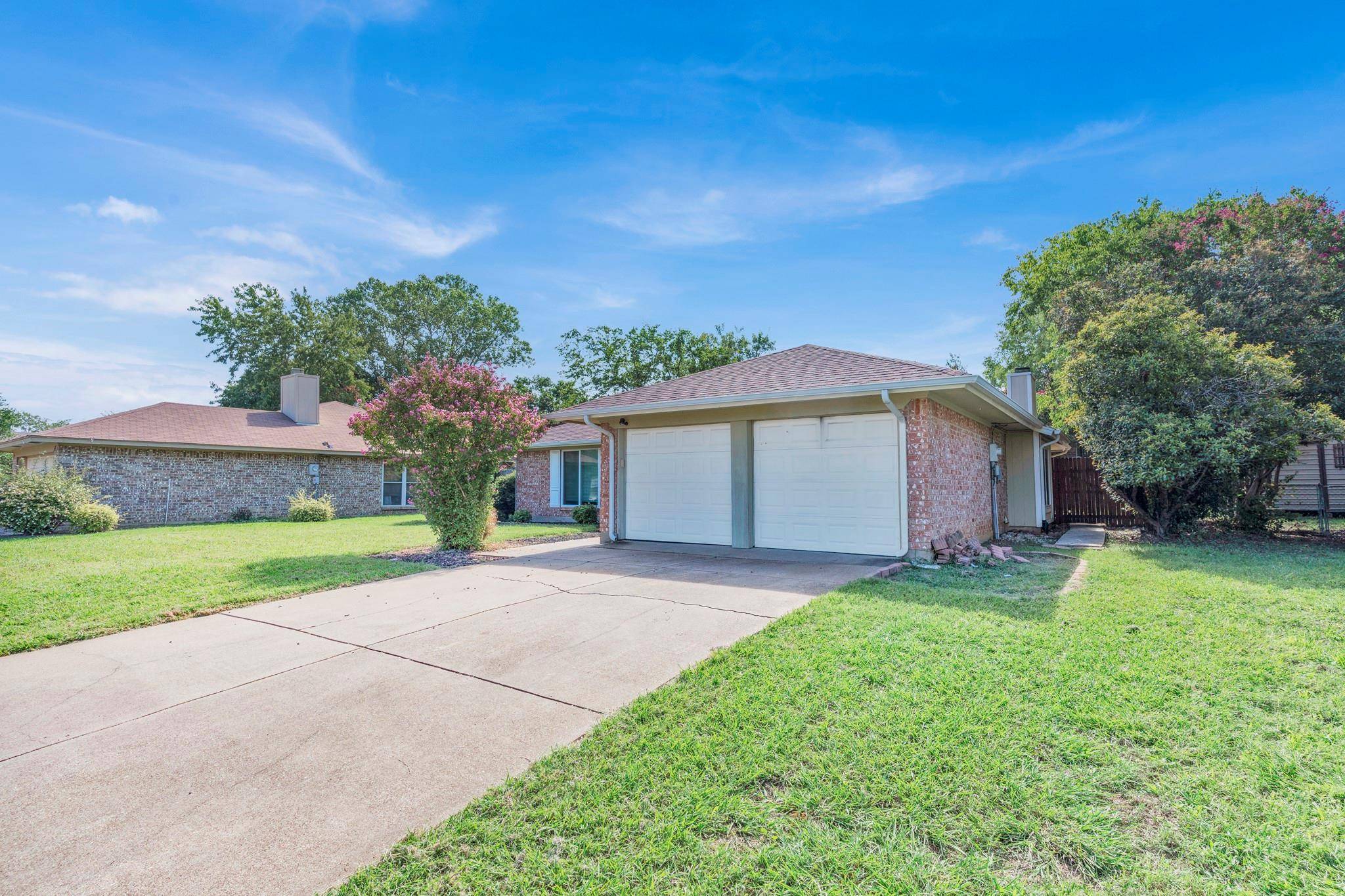 Mansfield, TX 76063,732 Danvers Lane