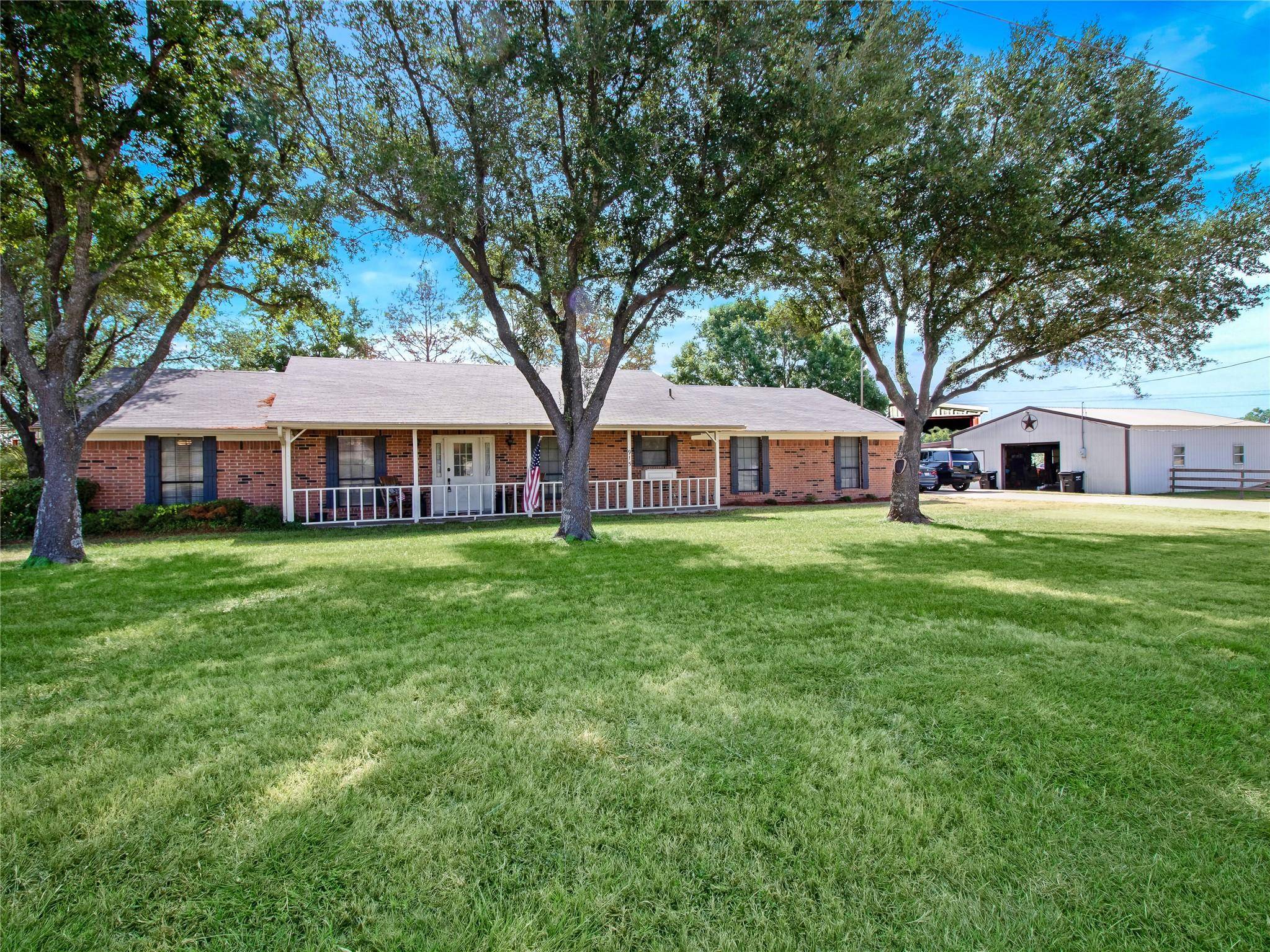 Crandall, TX 75114,915 S Fm Road 148