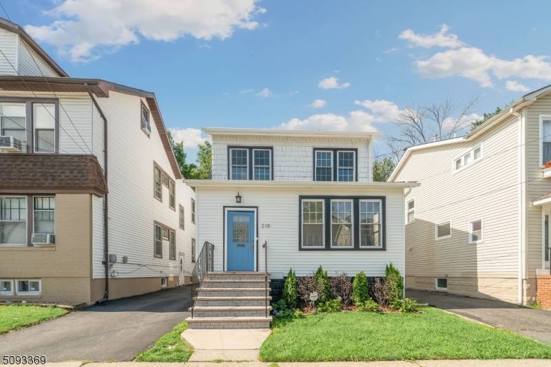 Maplewood Twp., NJ 07040,219 Laurel Ave