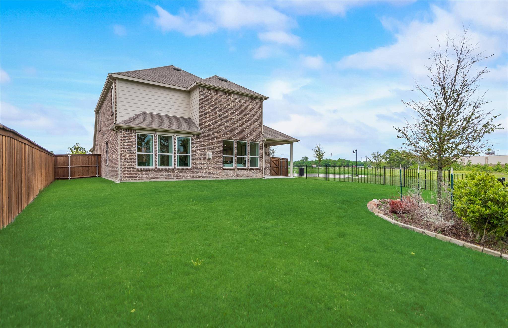 Celina, TX 75009,3823 Windmill Court