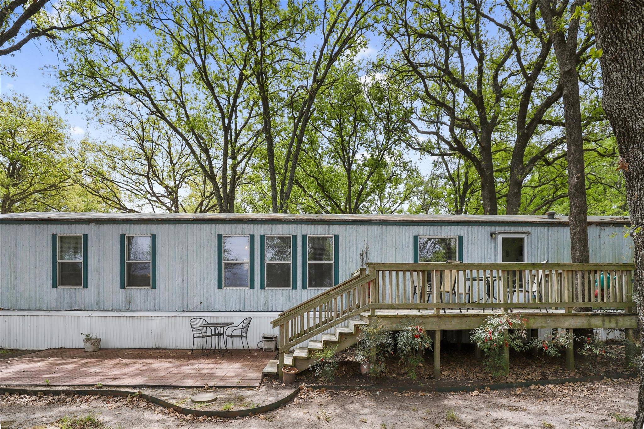 West Tawakoni, TX 75474,200 Rainbow Trail #27