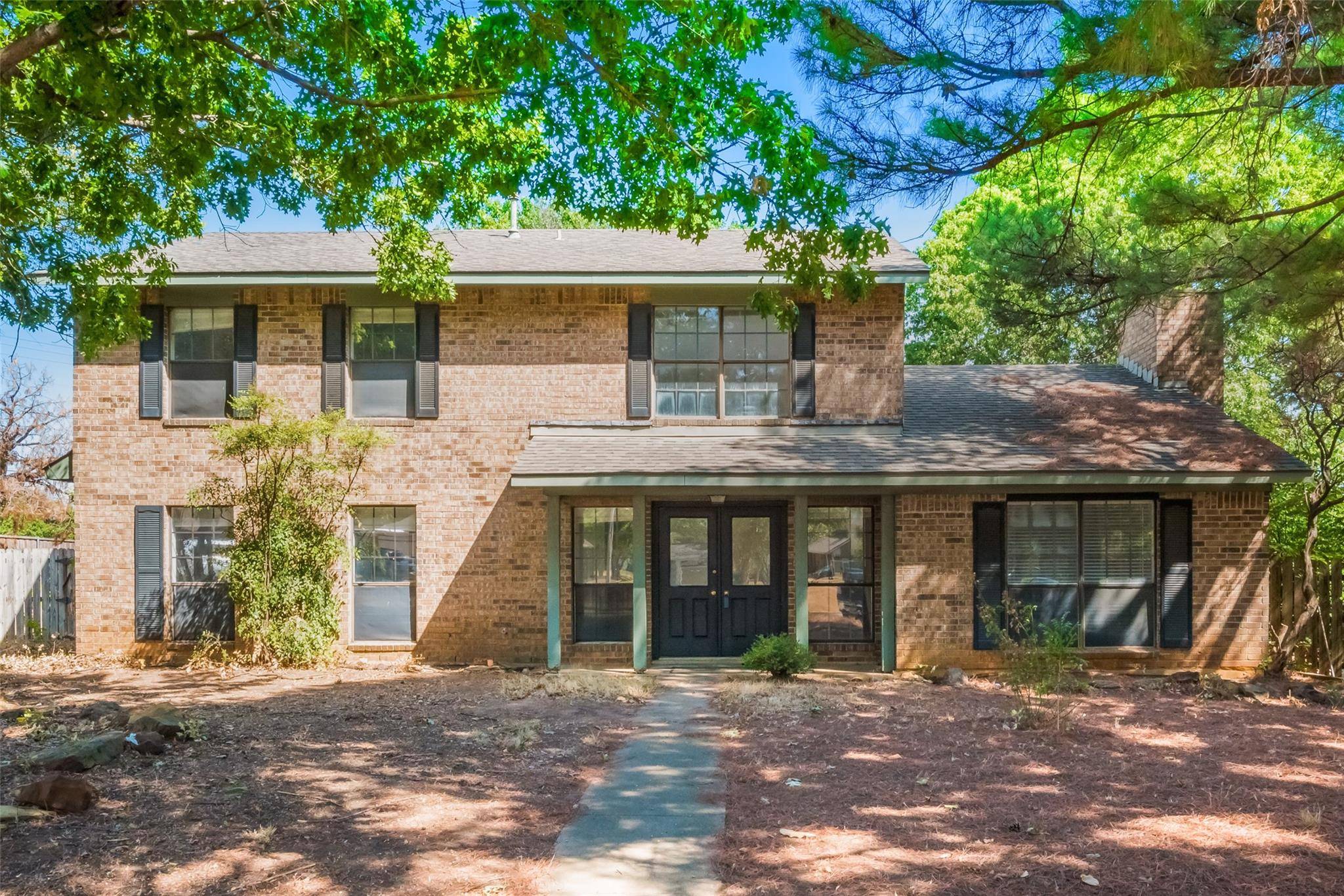 Flower Mound, TX 75028,3735 Twin Oaks Court