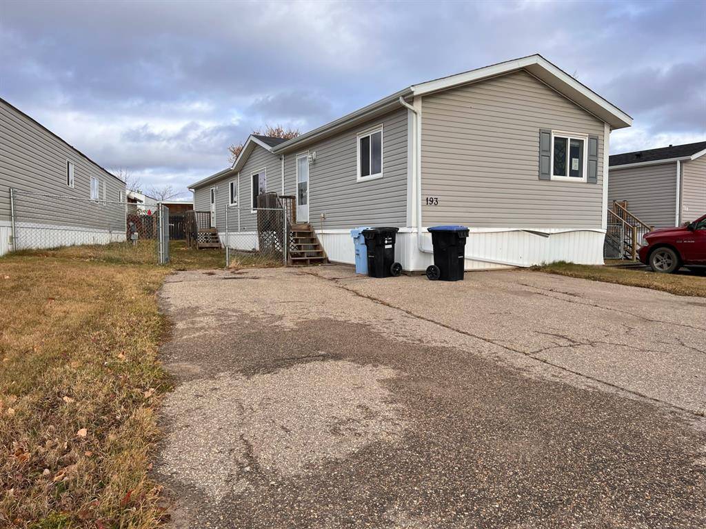 Fort Mcmurray, AB T9K 2H9,193 Caouette CRES