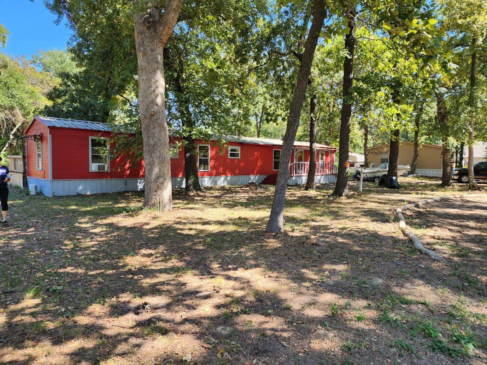 Mabank, TX 75156,121 Golden Oaks