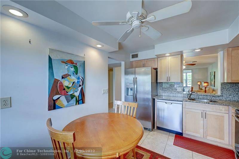 Delray Beach, FL 33446,6675 S Oriole Blvd  #201