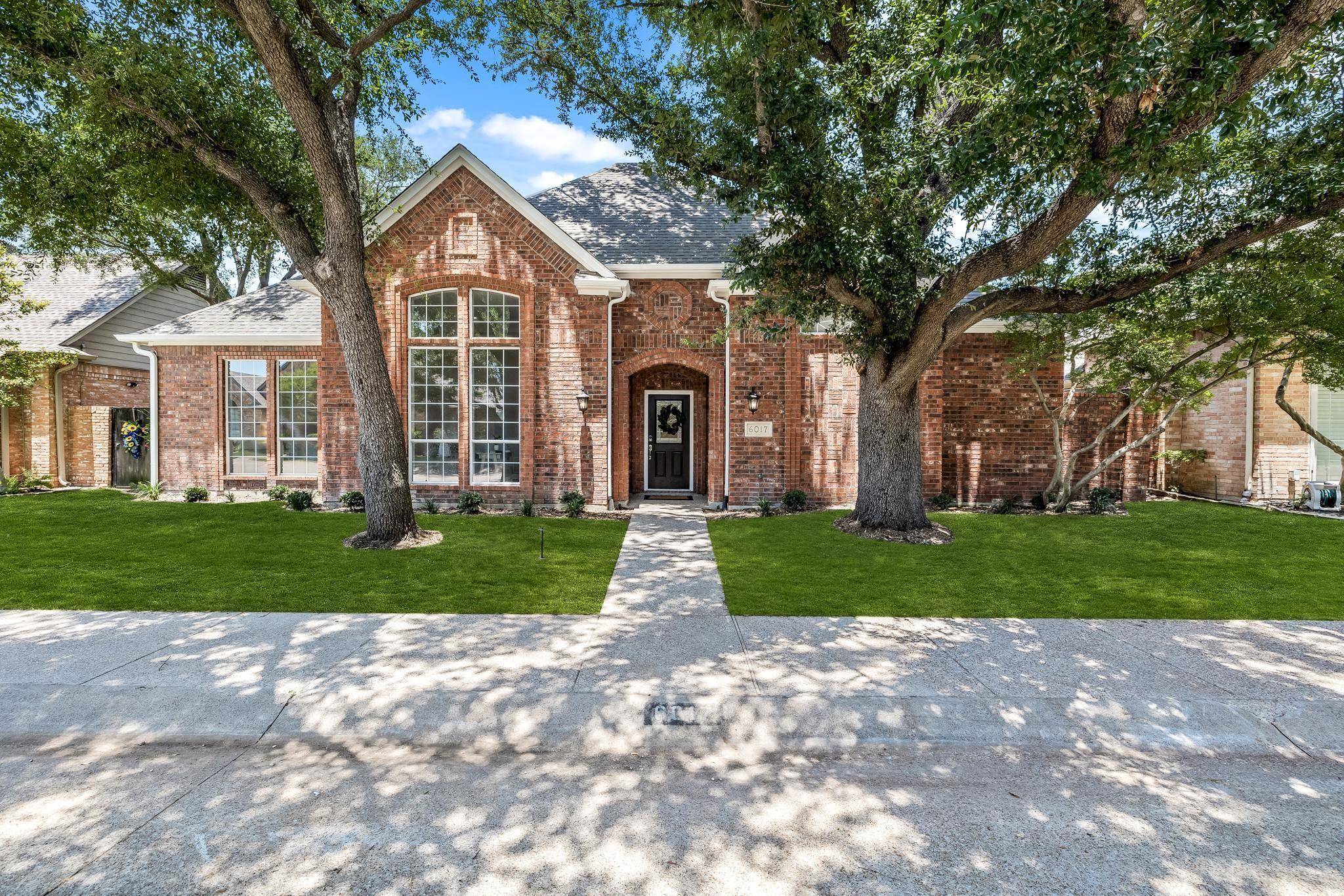 Dallas, TX 75252,6017 Fallsview Lane