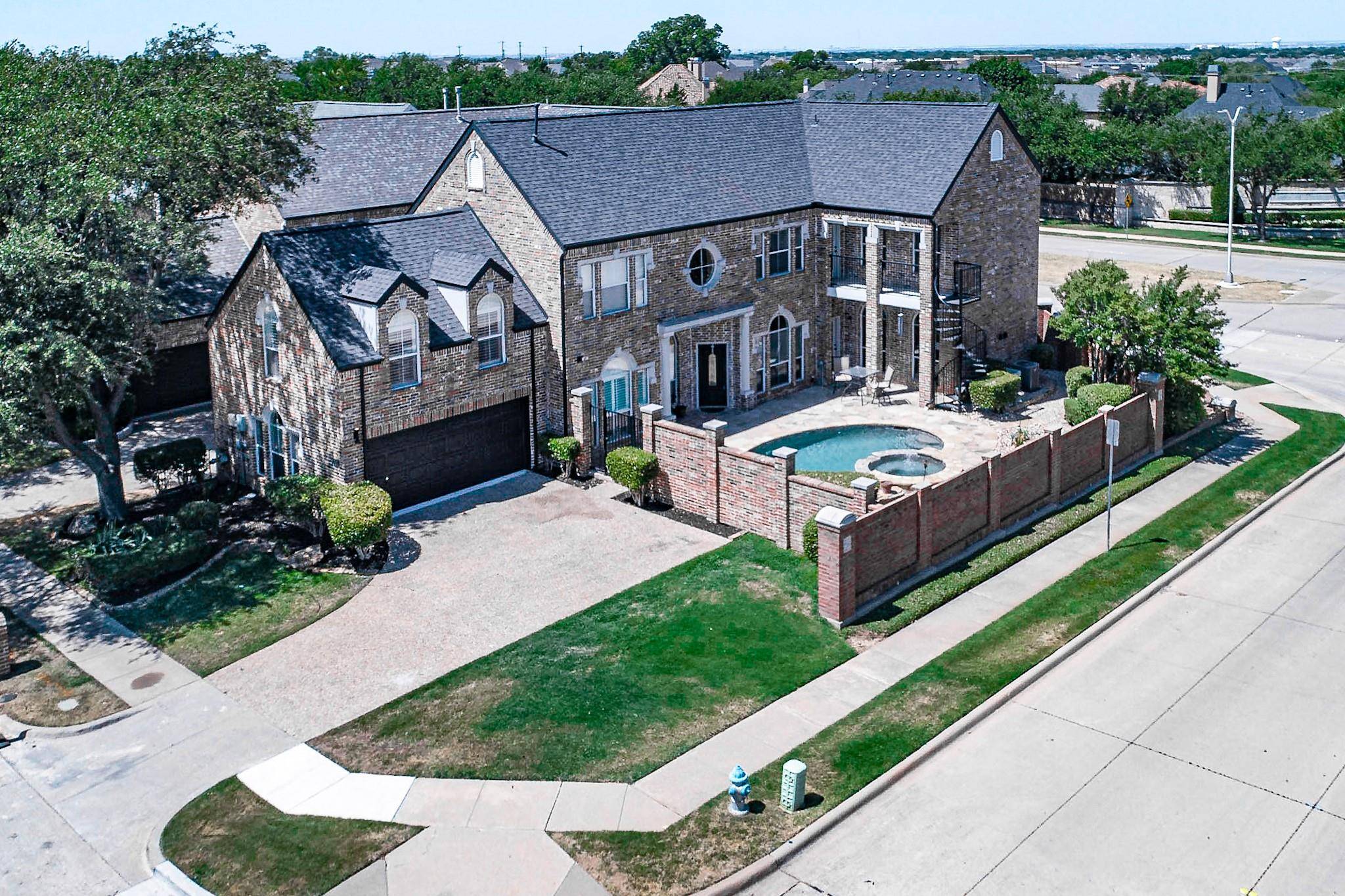 Plano, TX 75093,2737 Prestonwood Drive