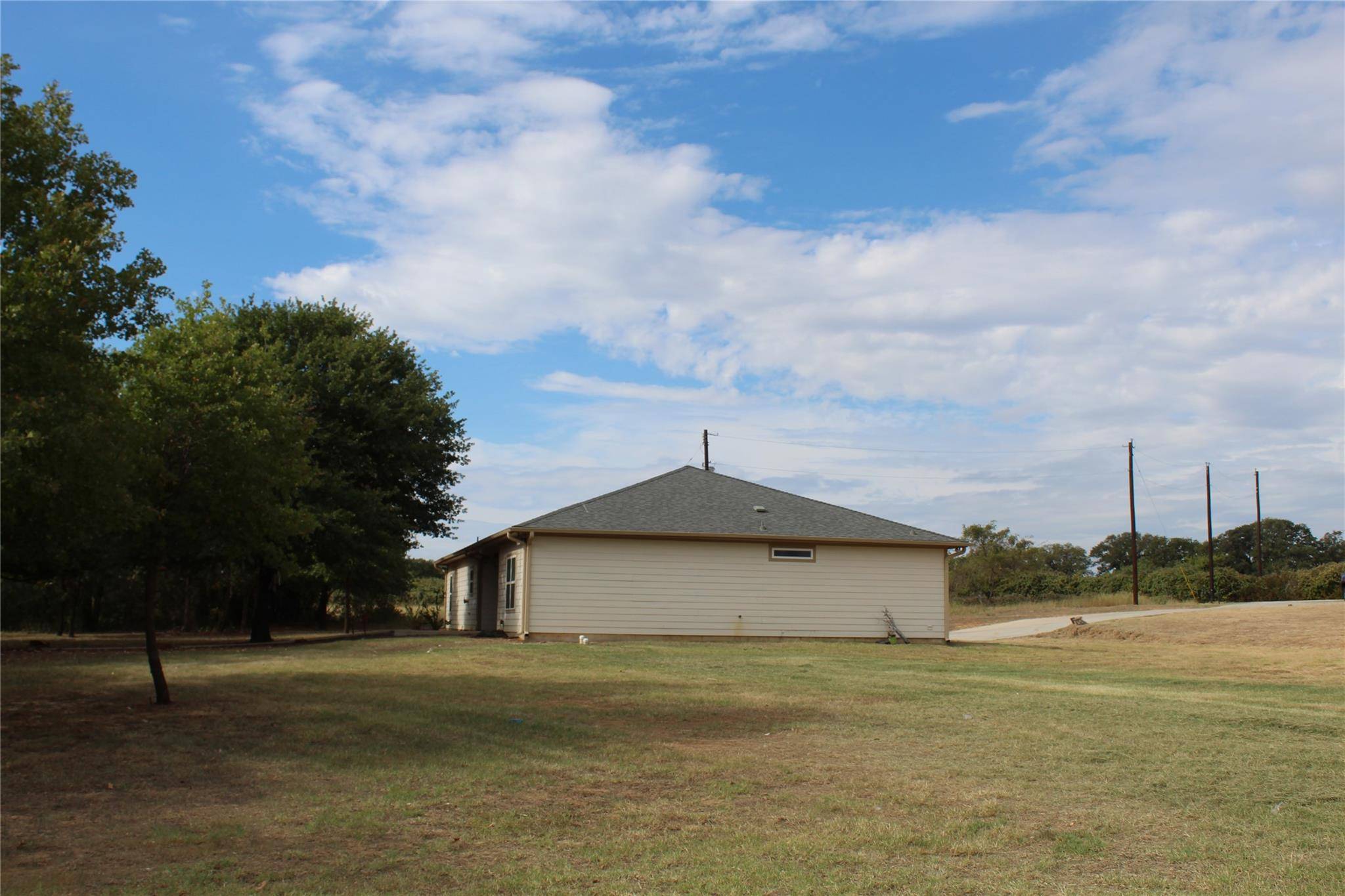 Springtown, TX 76082,352 County Road 3672