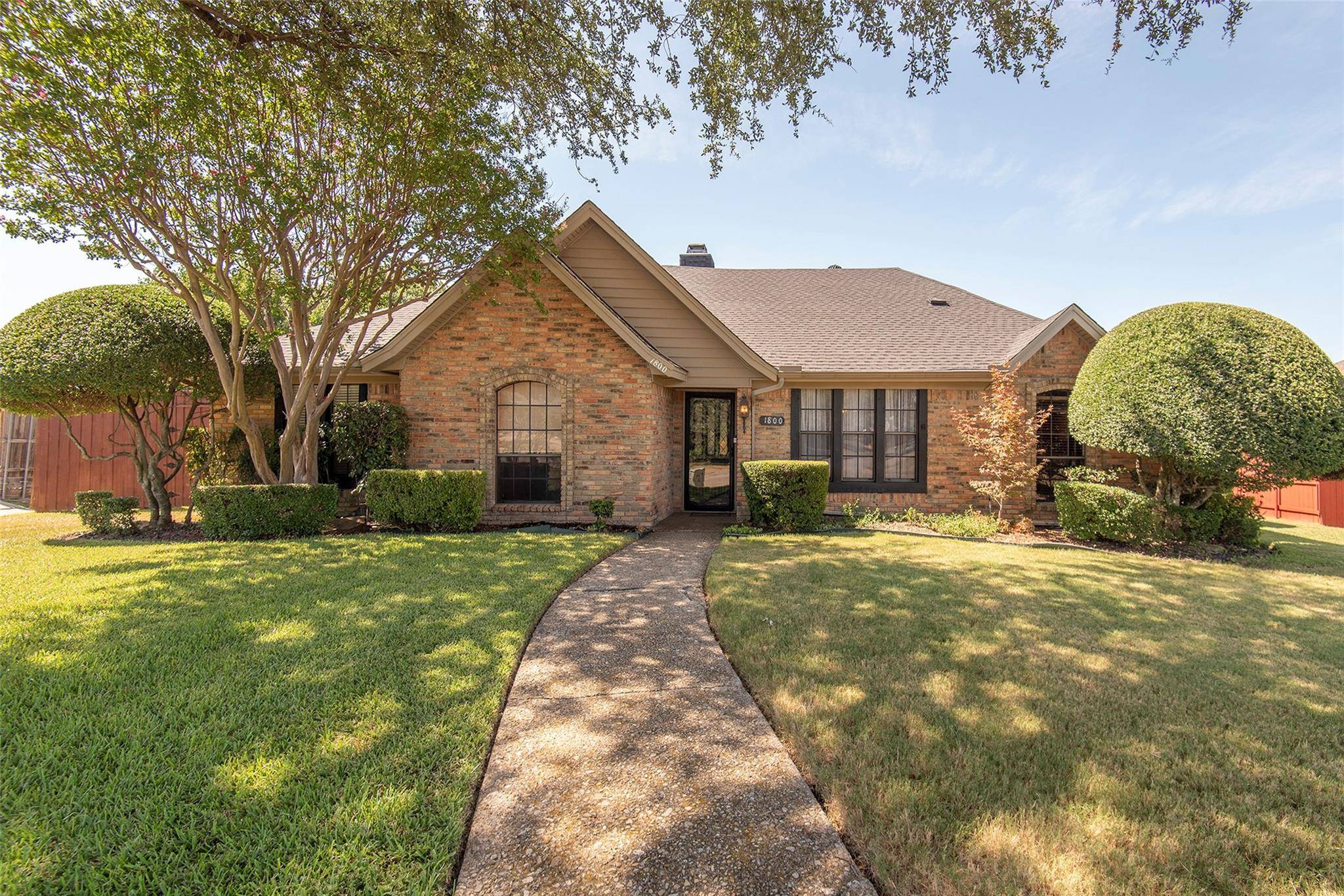 Plano, TX 75023,1800 Field Cove Drive