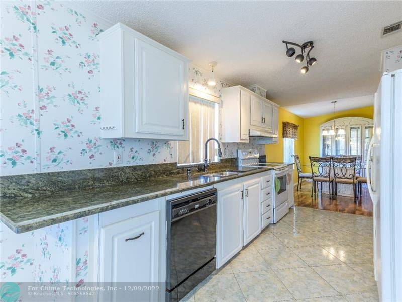 Port St Lucie, FL 34952,3708 Crabapple Dr