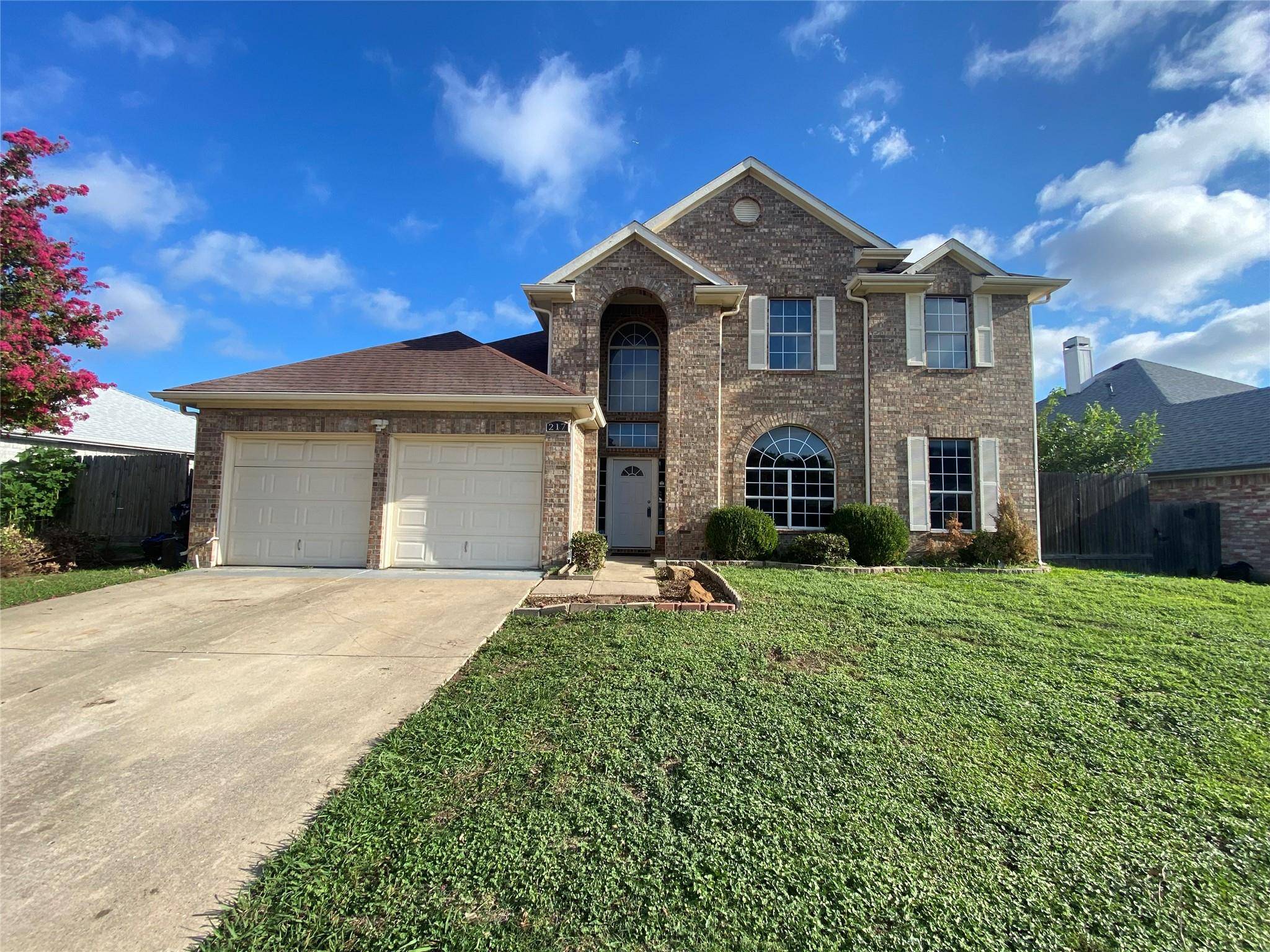 Arlington, TX 76018,217 E Embercrest Drive