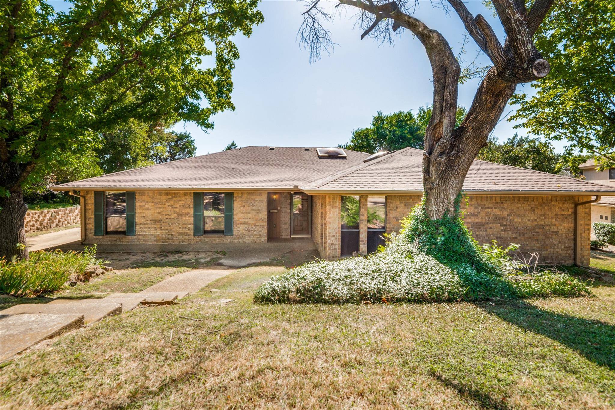 Cedar Hill, TX 75104,723 Wood Ridge Drive