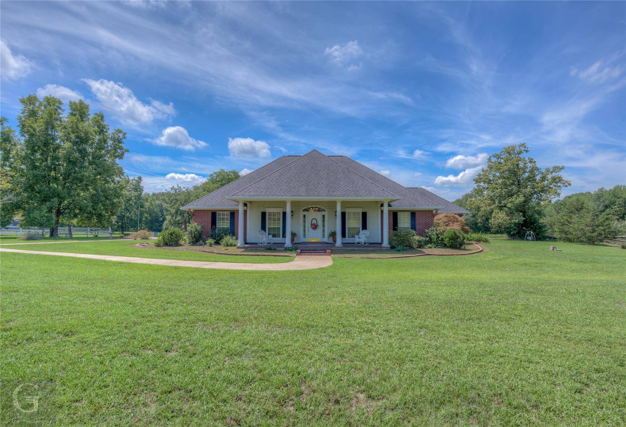 Greenwood, LA 71033,9395 Locust Hill Road