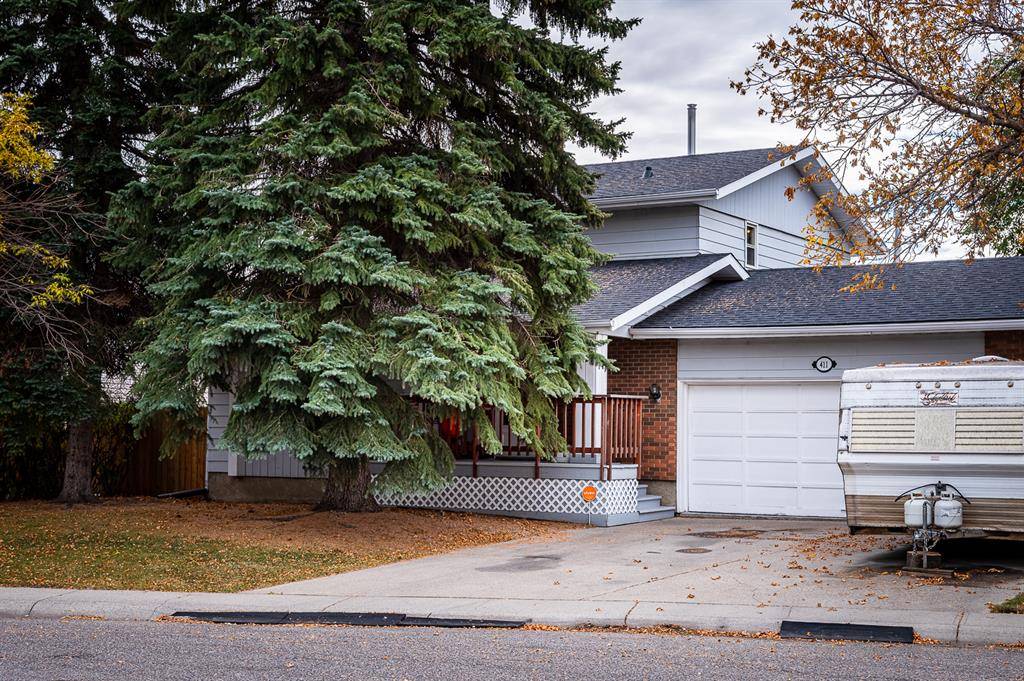 Calgary, AB T1Y2H5,411 Pinewind Close NE