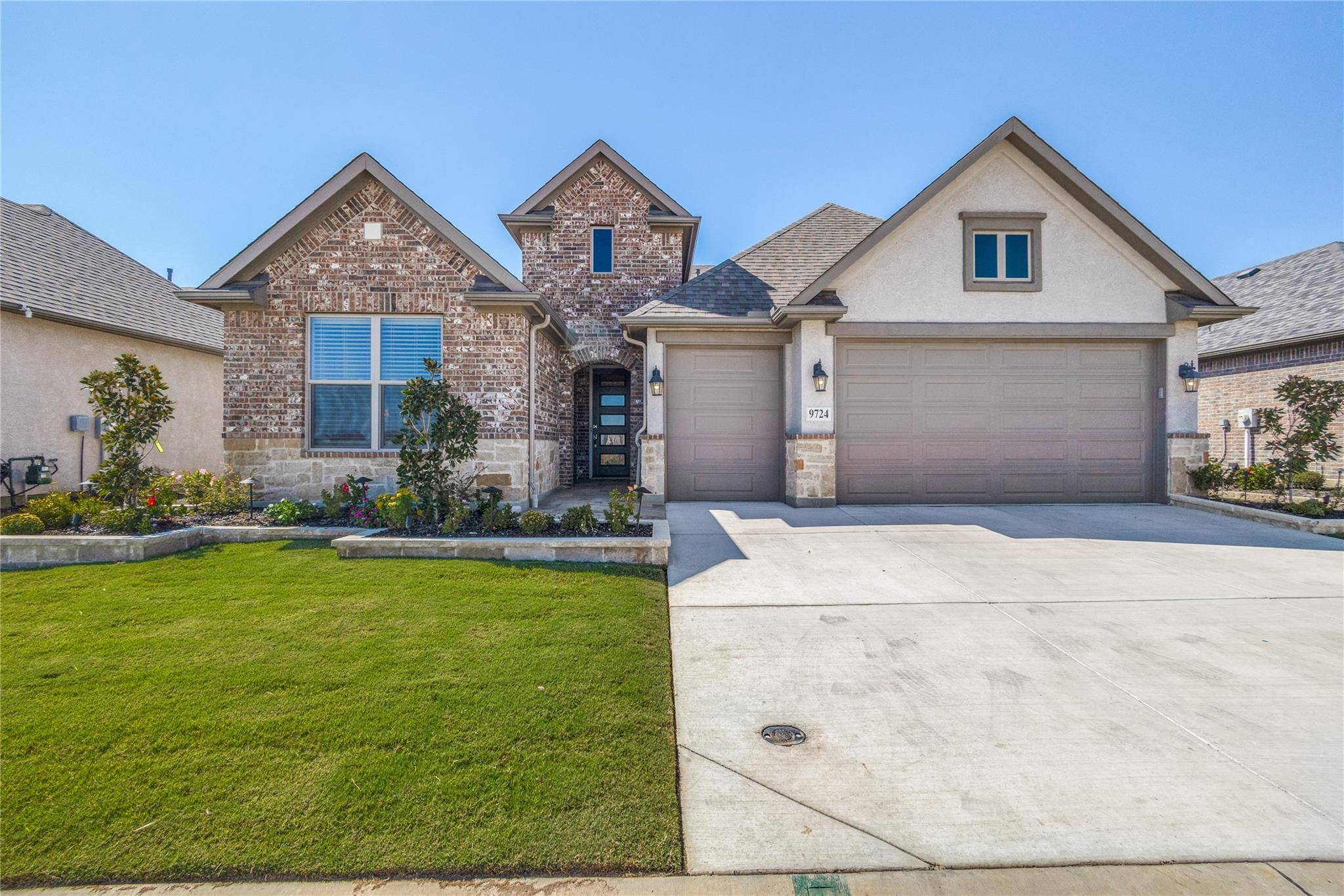 Denton, TX 76207,9724 Silver Rock Way