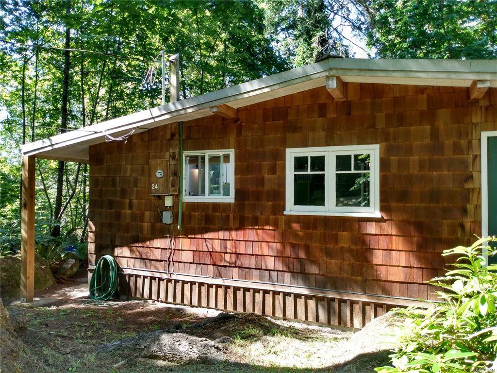 Protection Island, BC V9R 6R1,24 Captain Morgans Blvd