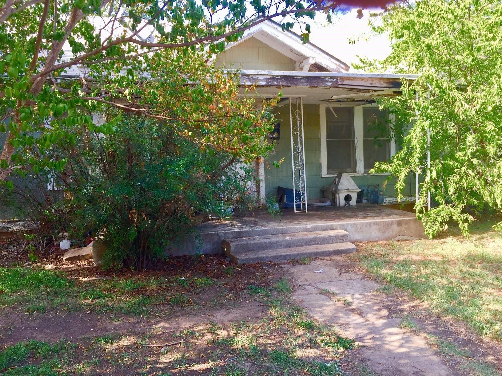 Brownwood, TX 76801,1909 Avenue J