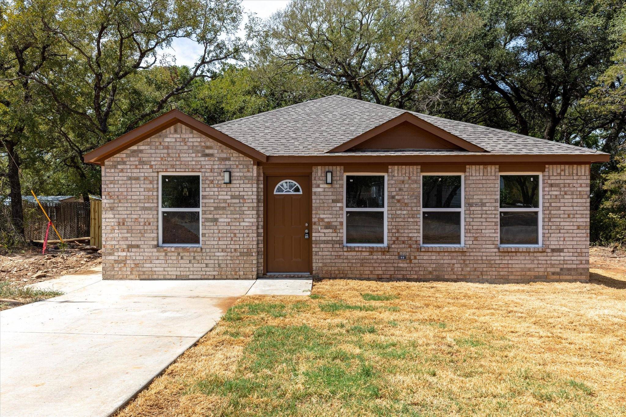 Granbury, TX 76048,4102 Burroak Drive