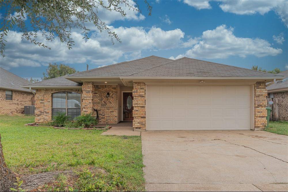 Arlington, TX 76001,6301 Lotus Drive