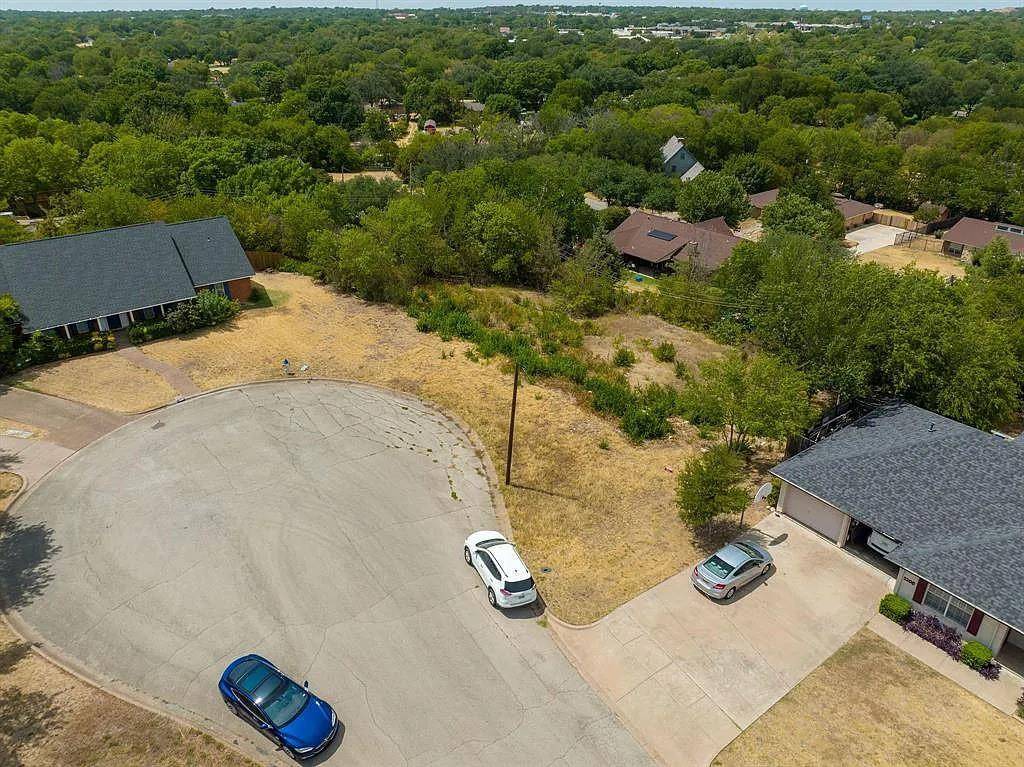 Edgecliff Village, TX 76134,1304 Cliff Court