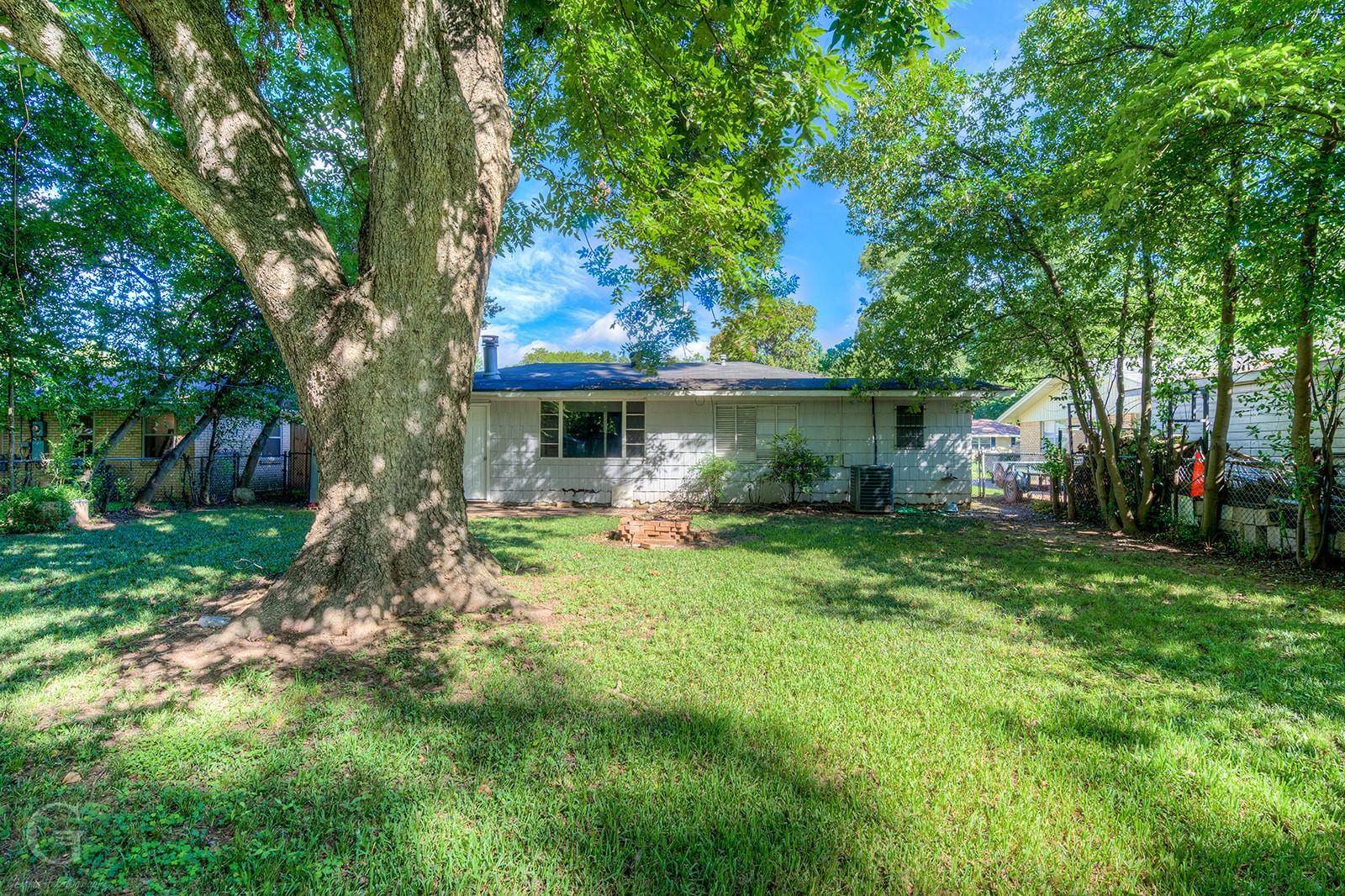 Shreveport, LA 71104,827 Martha Lane