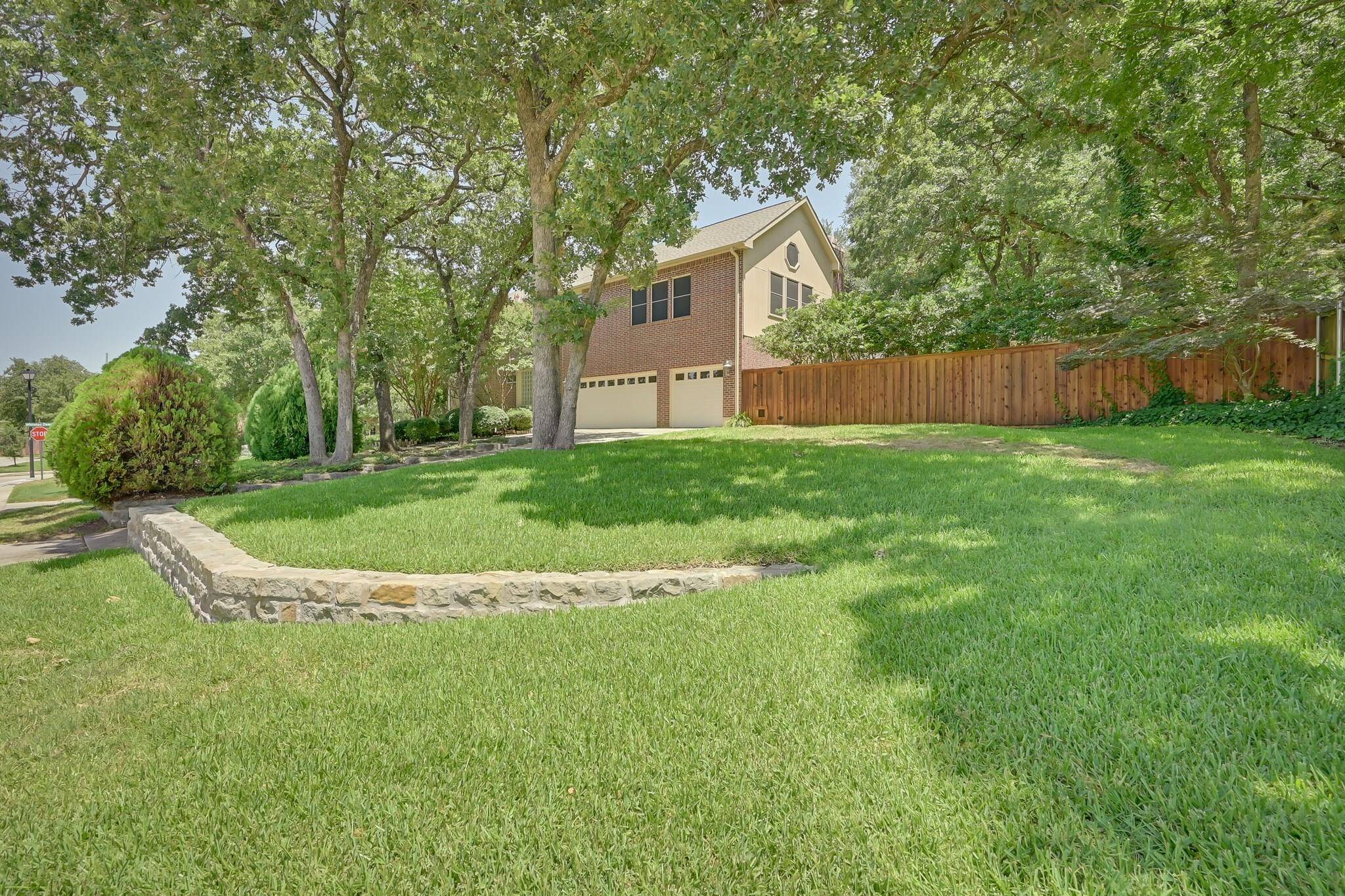 Crowley, TX 76036,800 Whitetail Deer Court