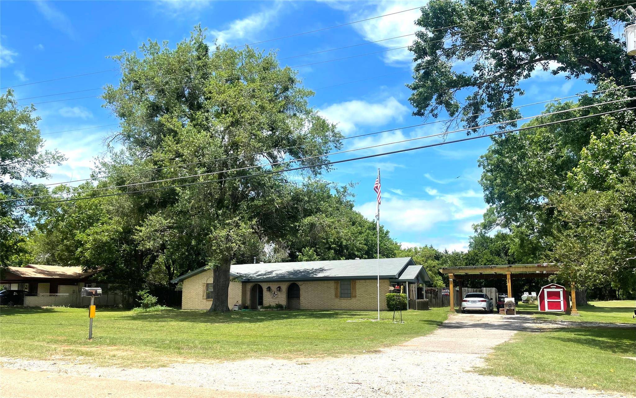 Teague, TX 75860,1701 Main Street