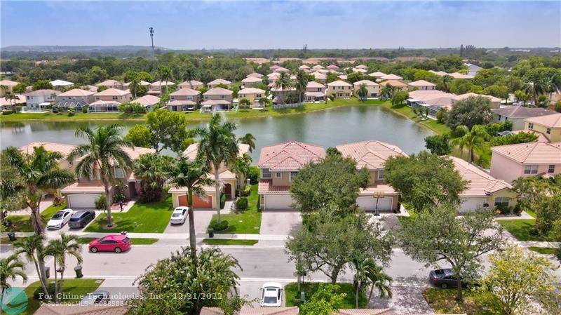 Coconut Creek, FL 33073,4014 Crescent Creek drive