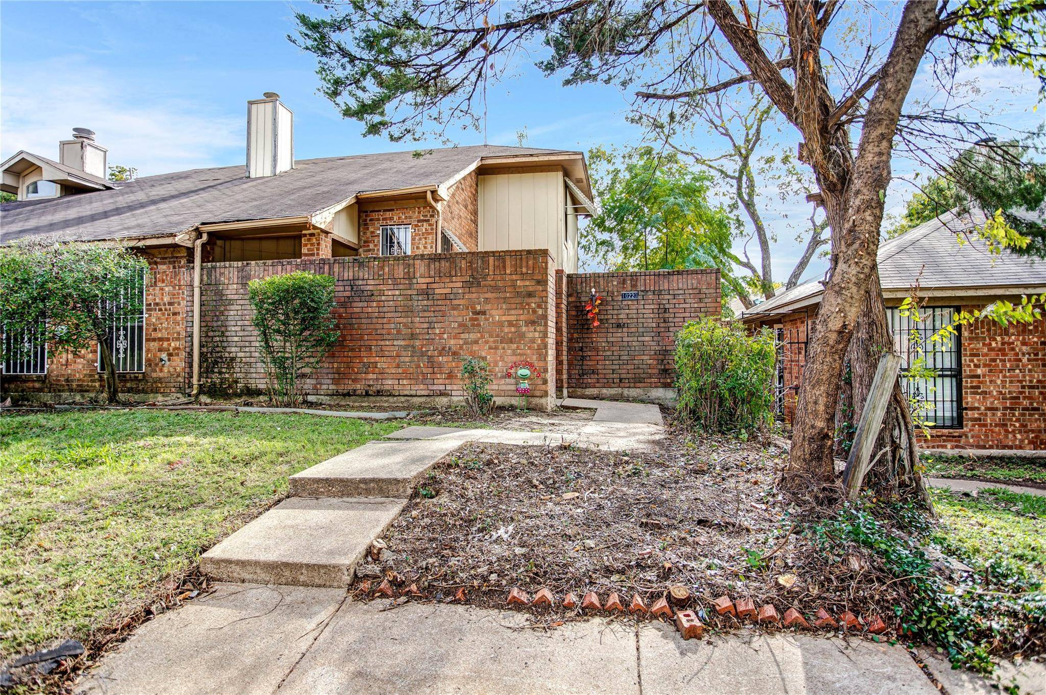 Dallas, TX 75227,10220 Oak Terrace Circle