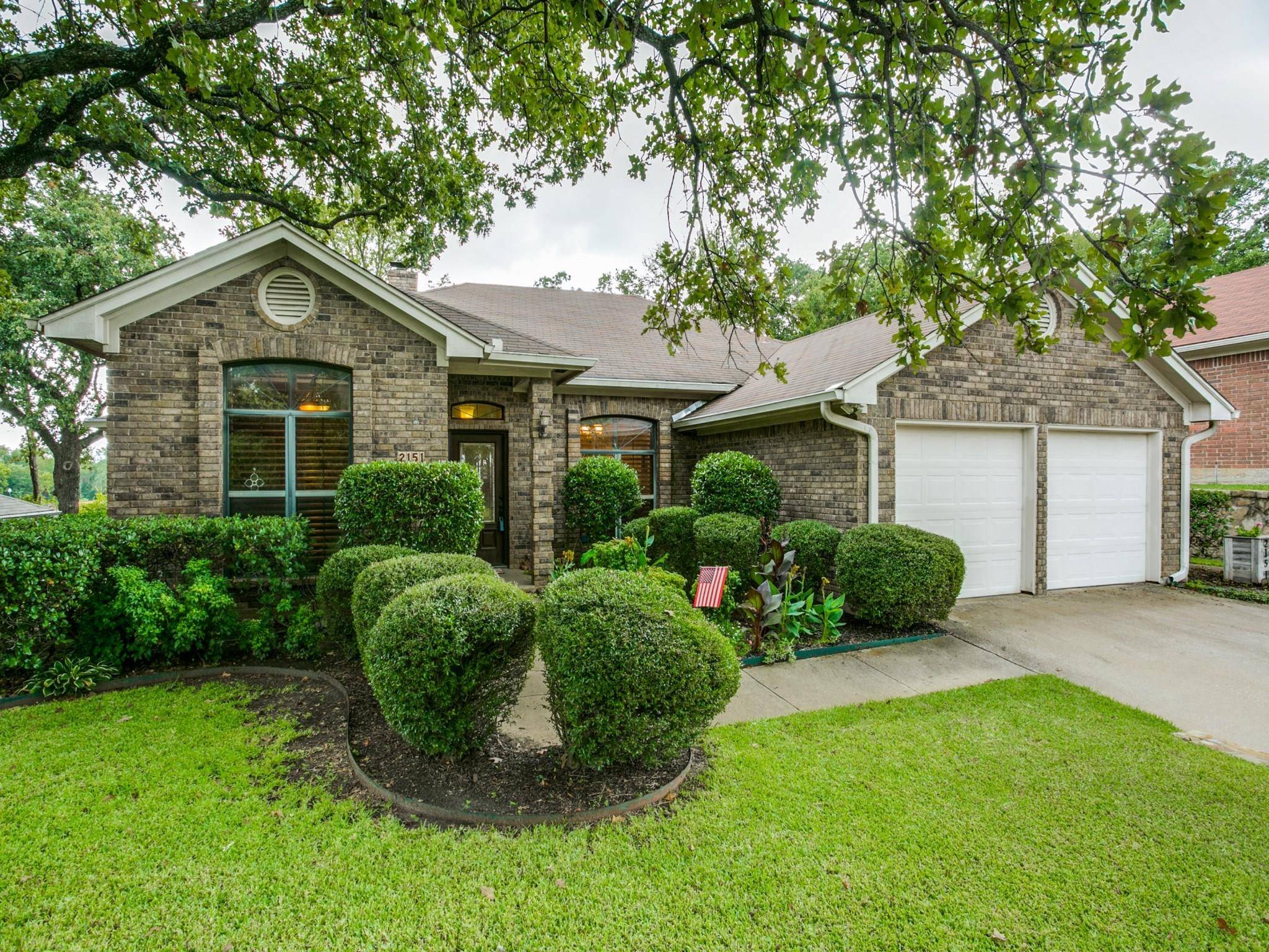 Euless, TX 76040,2151 Eva Lane