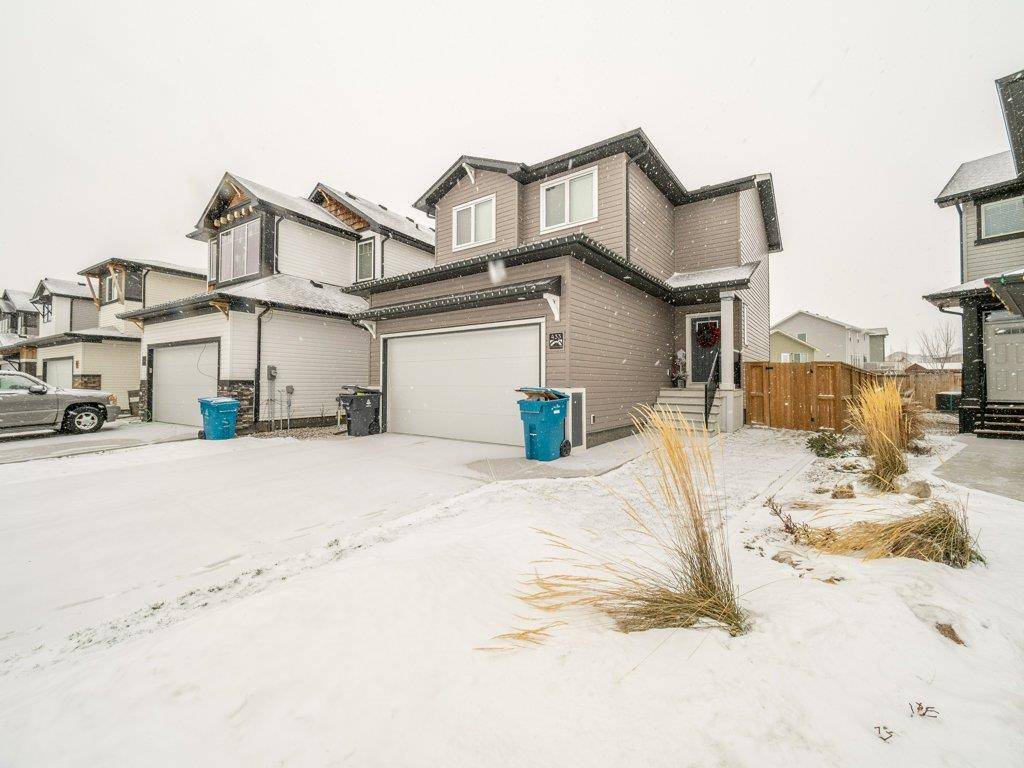 Lethbridge, AB T1J 5M8,433 Moonlight WAY W