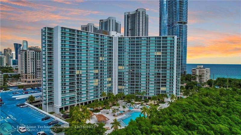 Sunny Isles Beach, FL 33160,100 Bayview Dr  #1809