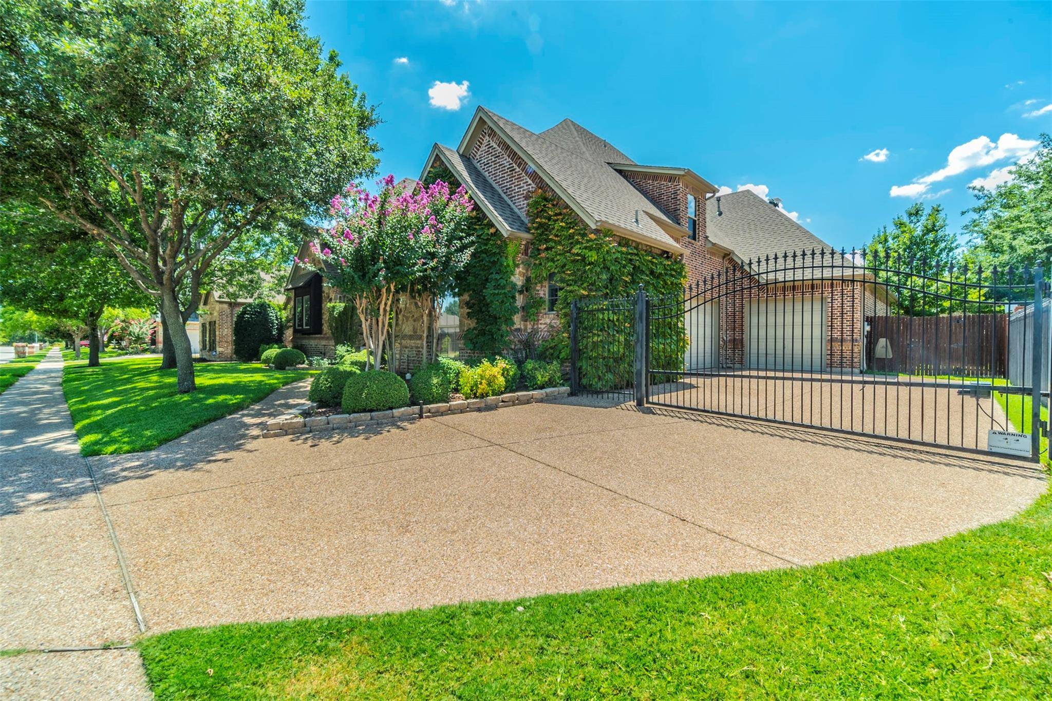 North Richland Hills, TX 76182,8333 Spence Drive