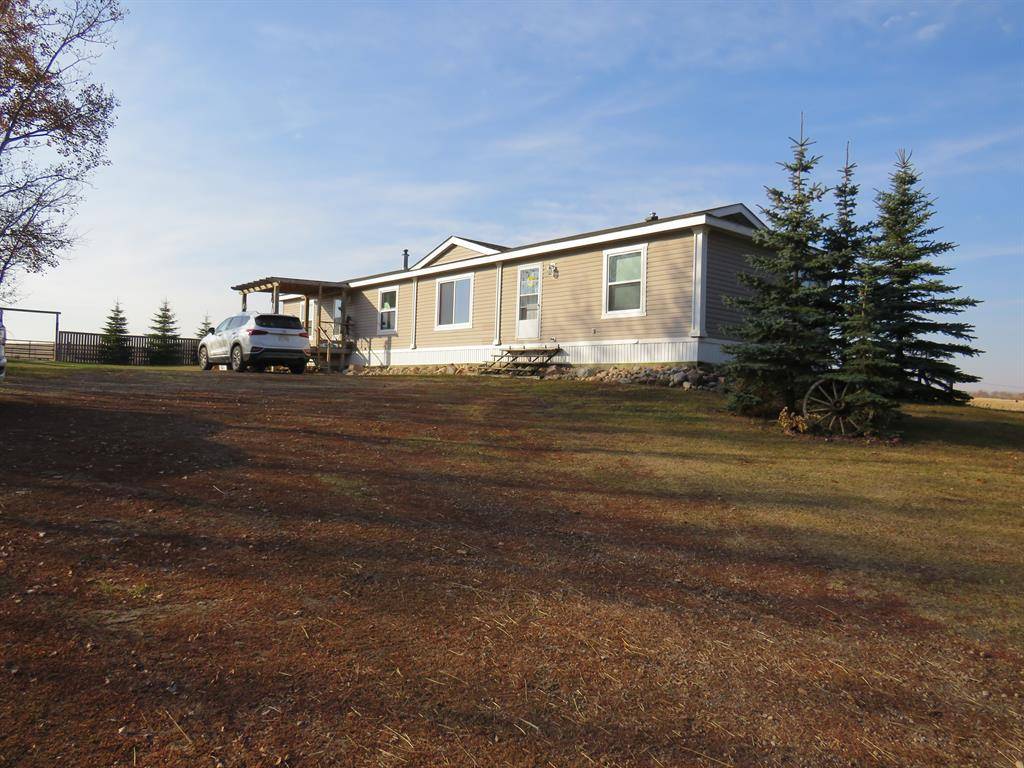 Rural Lacombe County, AB T0C 2N0,40322 Range Road 241