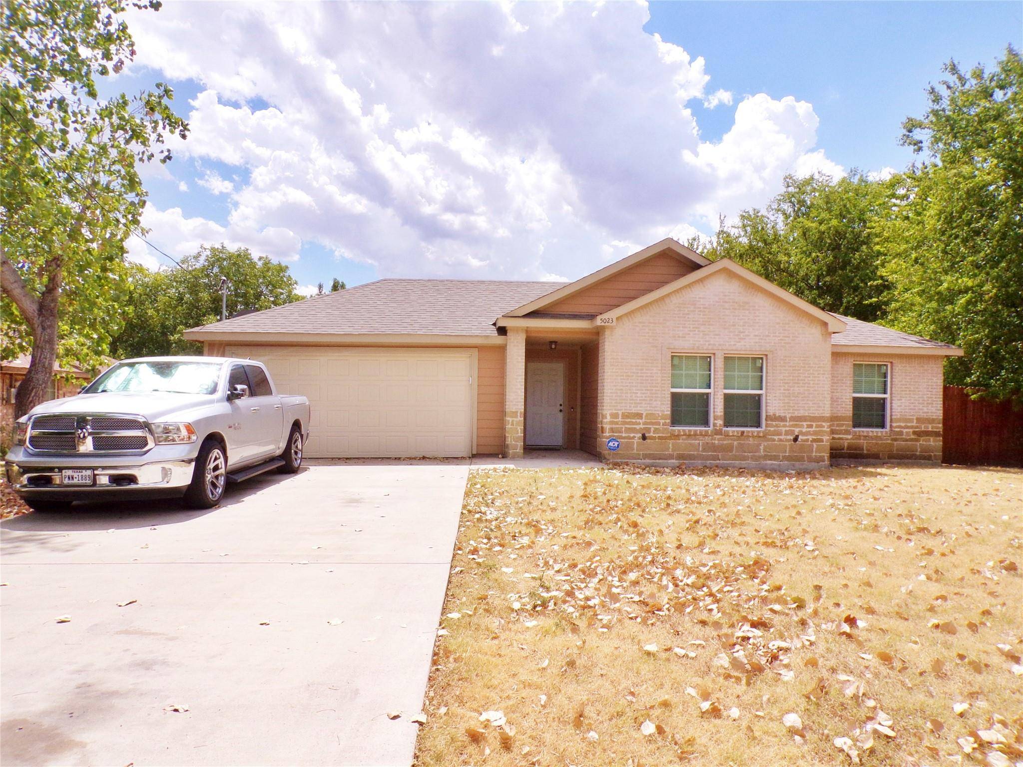 Hutchins, TX 75172,5023 Garden Drive