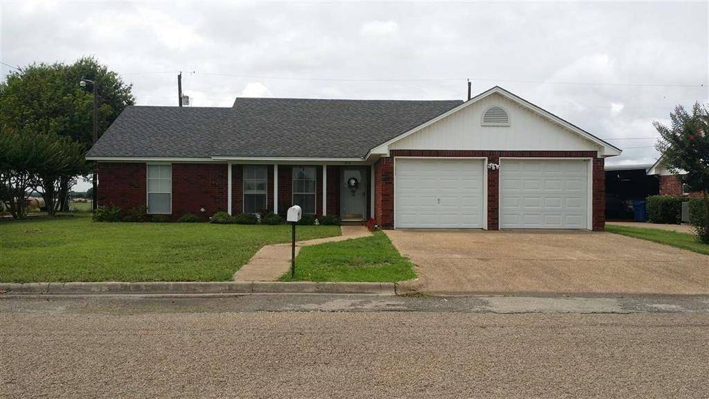 Mexia, TX 76667,814 Crestline Drive