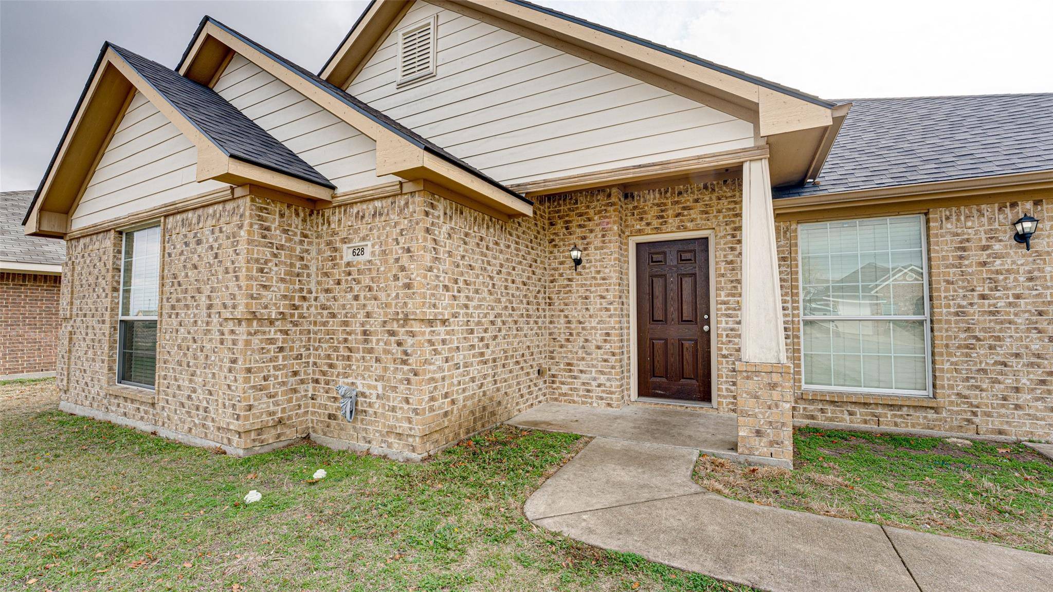 Waxahachie, TX 75165,628 Antonio Lane