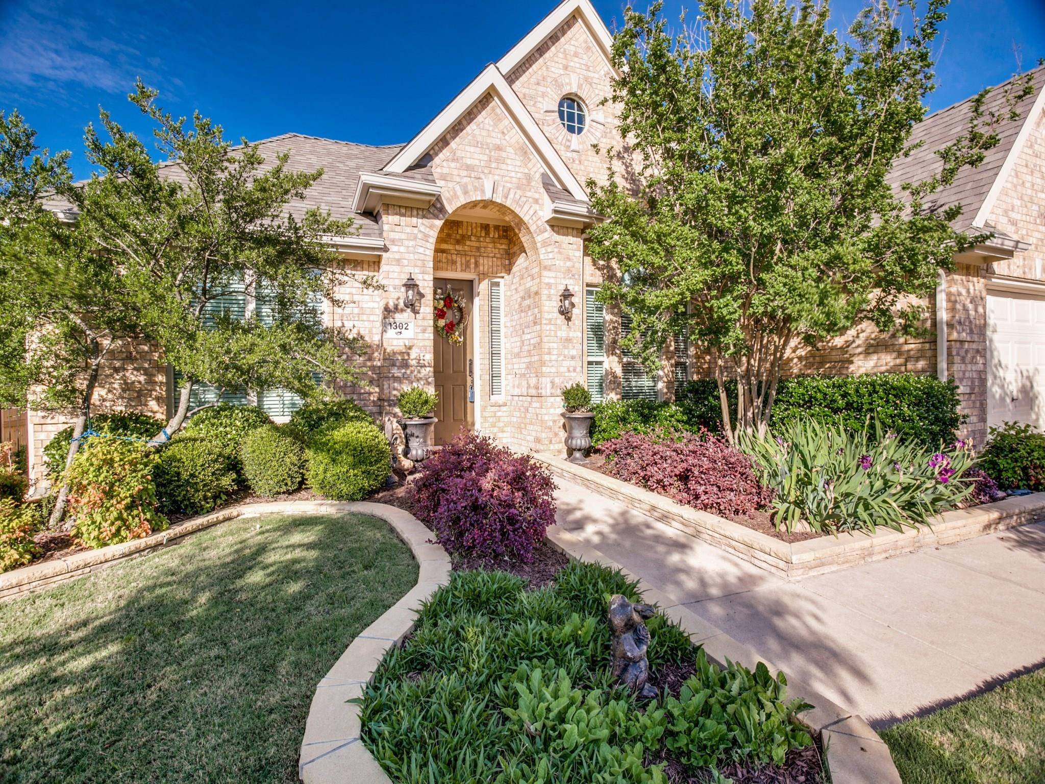 Mansfield, TX 76063,1302 Rosebriar Lane