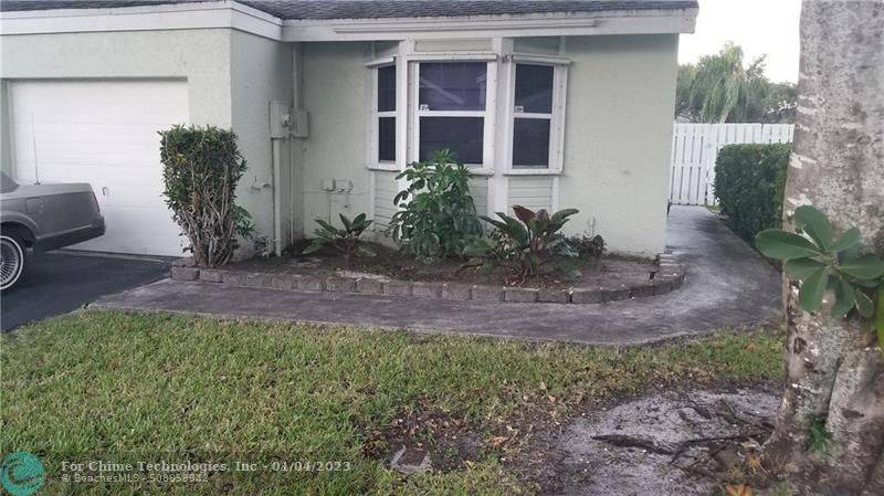 Davie, FL 33324,11041 SW 11th Pl