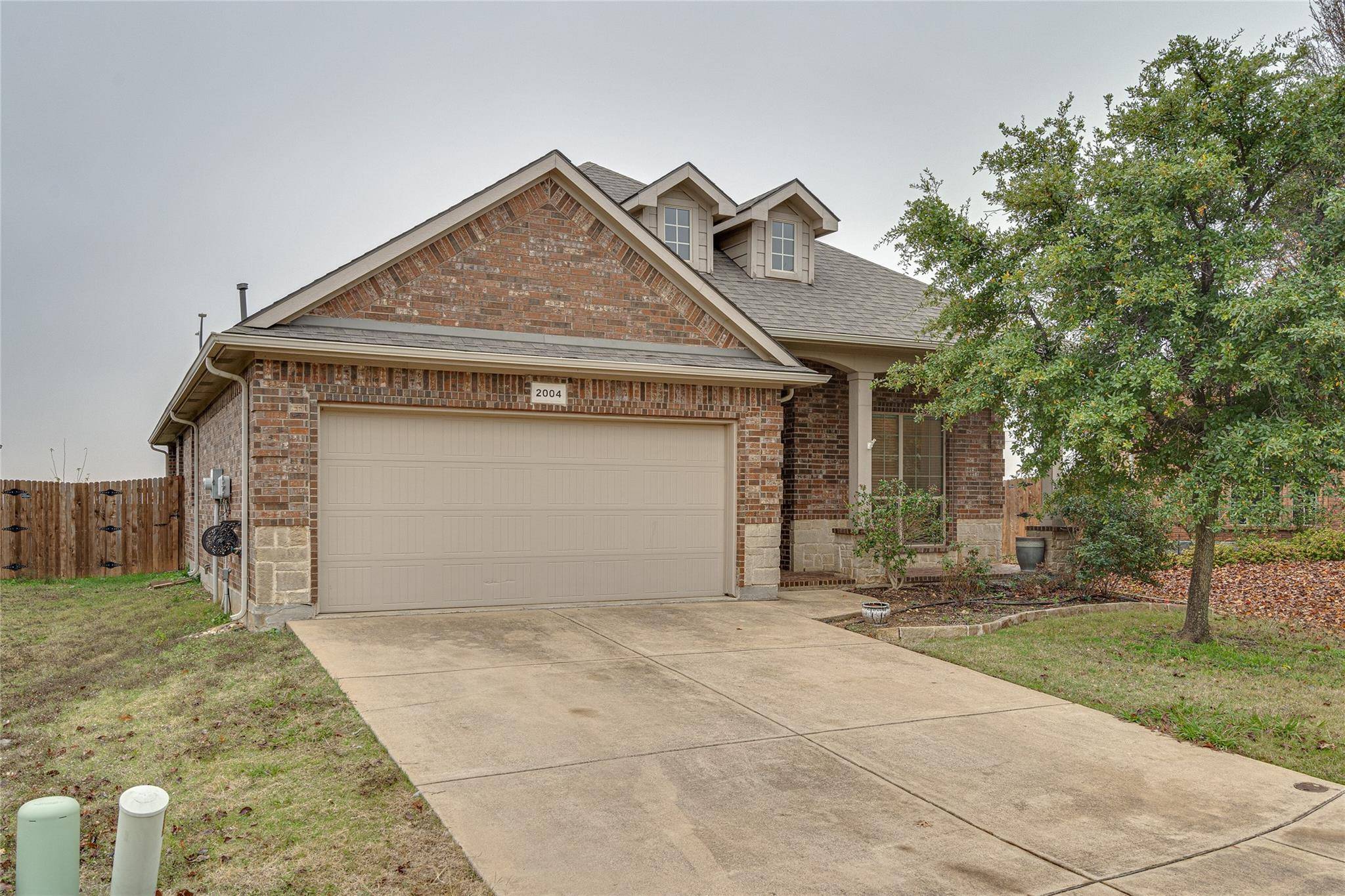 Fort Worth, TX 76177,2004 Laurel Forest Drive