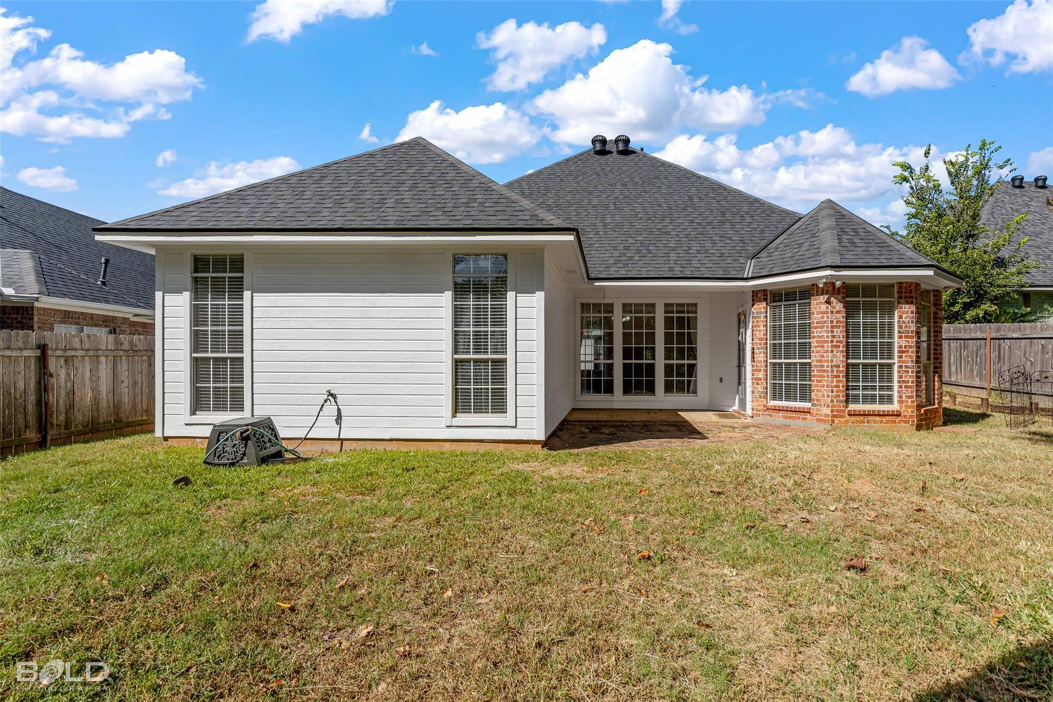 Haughton, LA 71037,105 Red Fox Circle