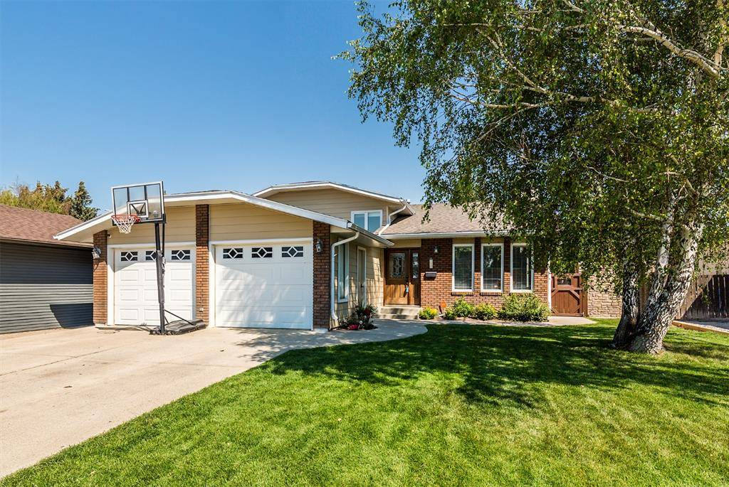 Lethbridge, AB T1K 5C7,75 Tudor CRES S