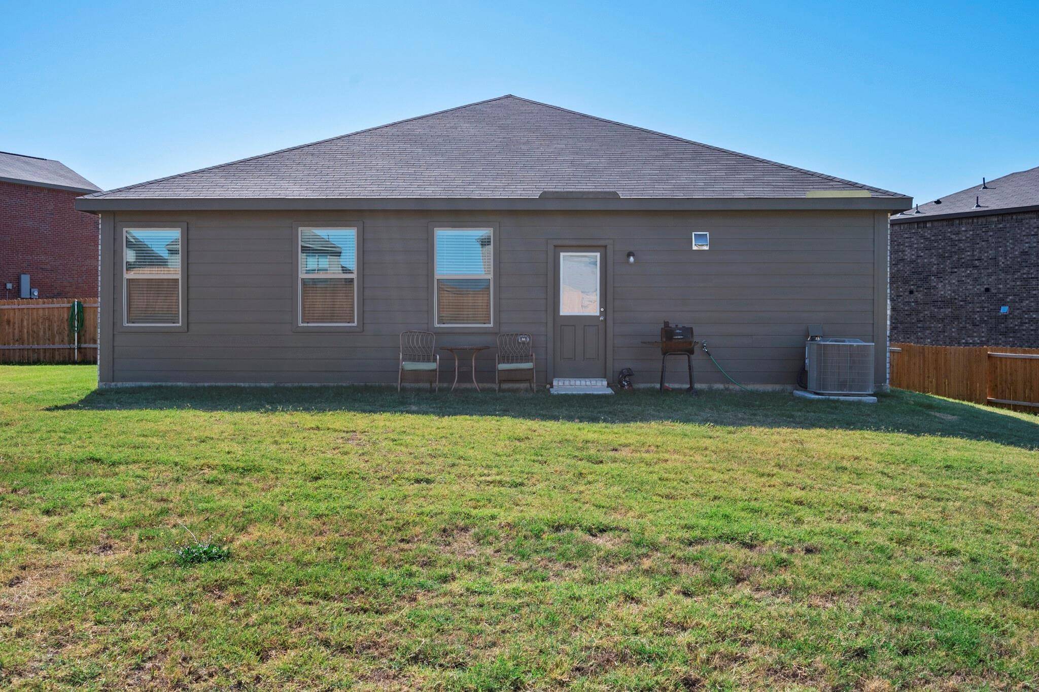 Newark, TX 76071,108 Saloon Cove W