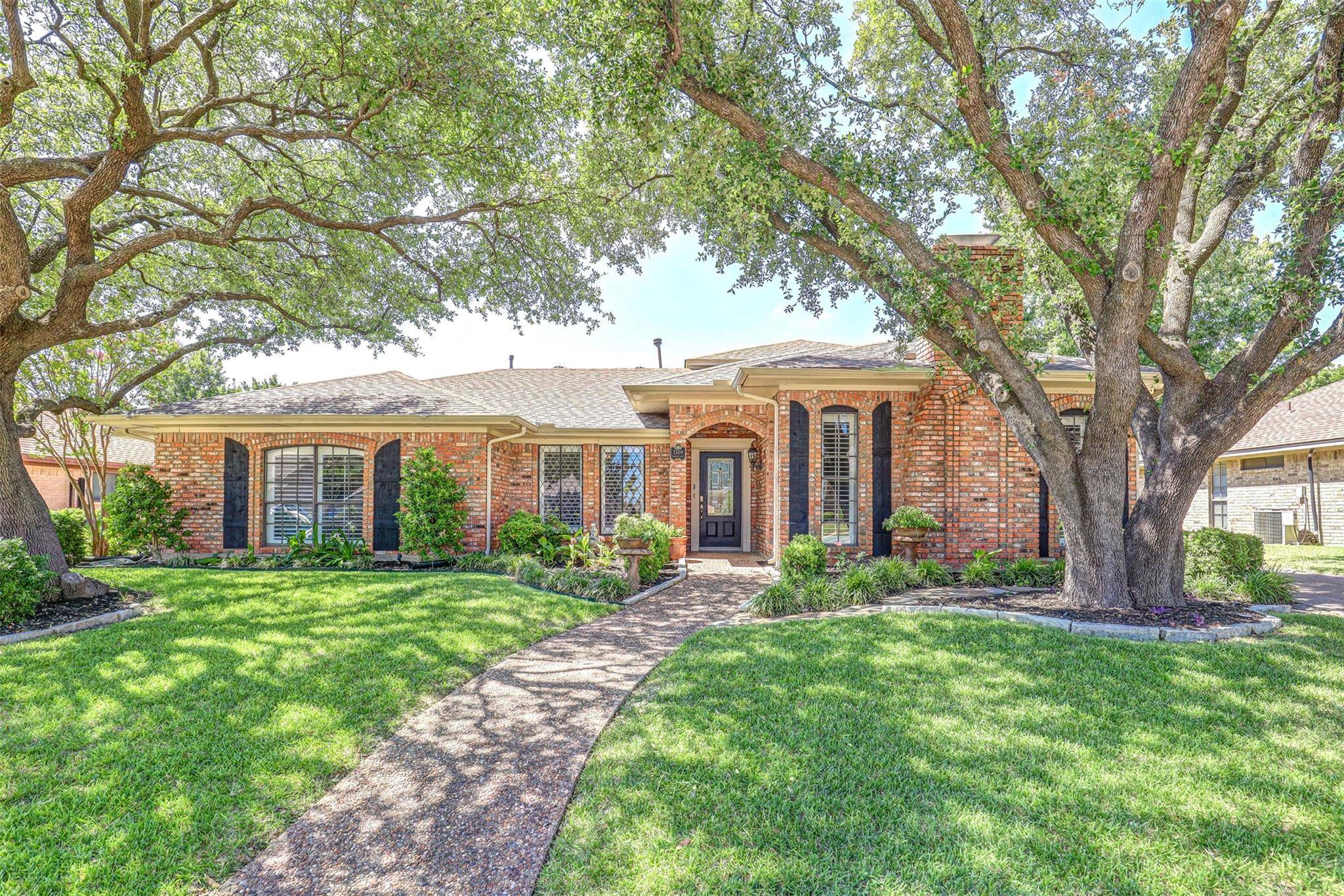 Mckinney, TX 75072,2509 Shadow Lane Drive