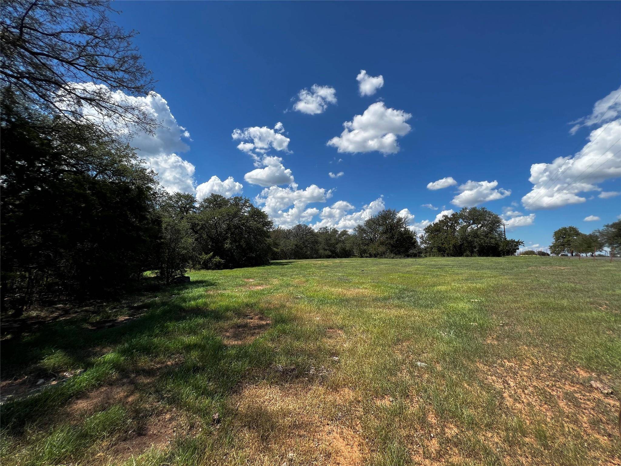 Rainbow, TX 76077,2.92 acre ouf of 33 N Fm 200