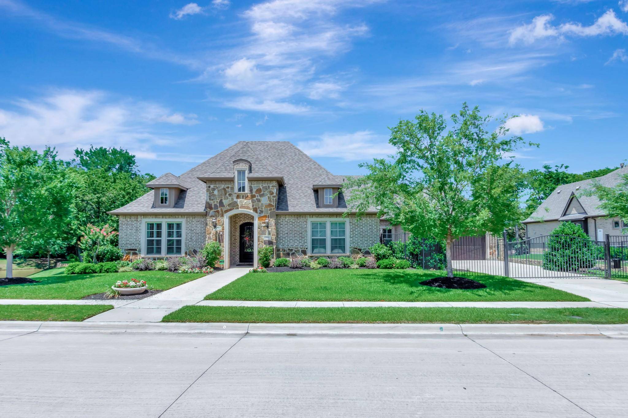 Southlake, TX 76092,300 Montrose Lane