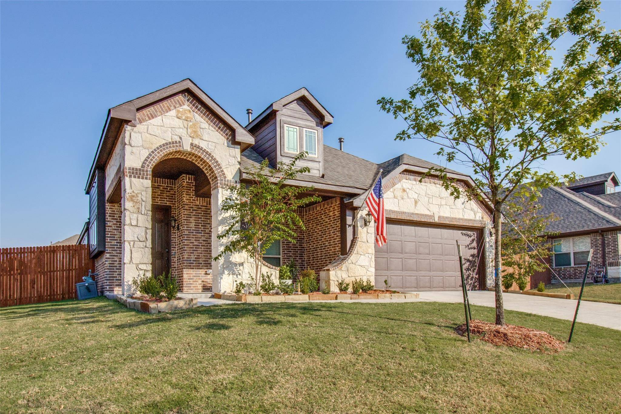 Heartland, TX 75126,3809 Orleans Way