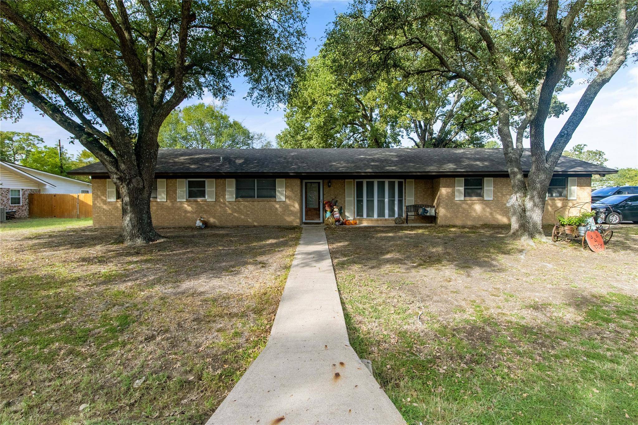 Fairfield, TX 75840,721 Robindale Lane