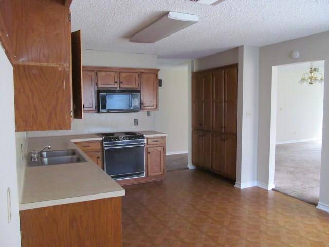 Port Lavaca, TX 77979,106 Pecanwood Place