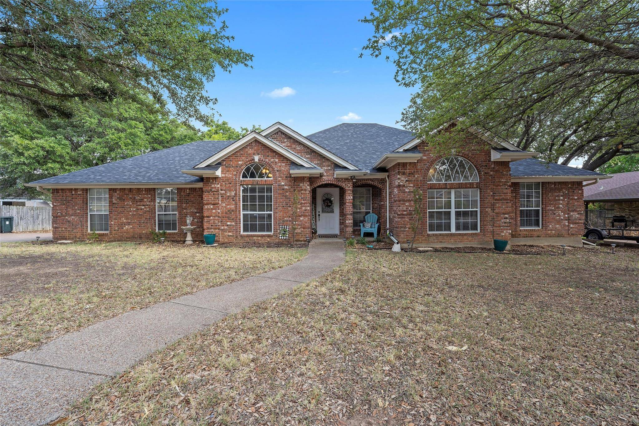 Hillsboro, TX 76645,1302 Alford Drive